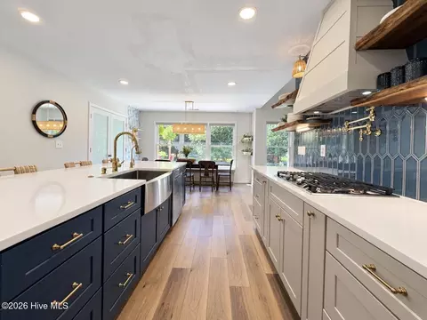 Kitchen - 305 Shearwater Dr, Hampstead, NC 28443 photo 2 of 5