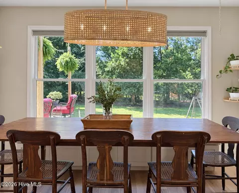 Dining - 305 Shearwater Dr, Hampstead, NC 28443 photo 3 of 3