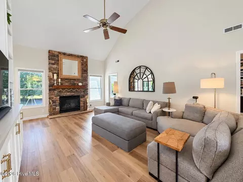 Living - 305 Shearwater Dr, Hampstead, NC 28443 photo 1 of 1