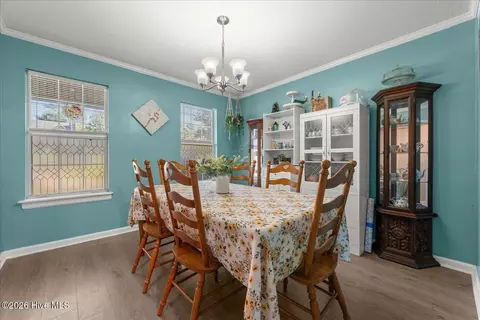 Dining - 345 Lamplighter Dr, Martinez, GA 30907 photo 2 of 2