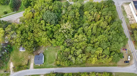 30 E 11th St, Weldon, NC 27890 photo 6