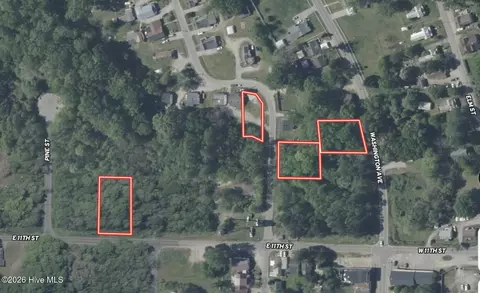 30 E 11th St, Weldon, NC 27890