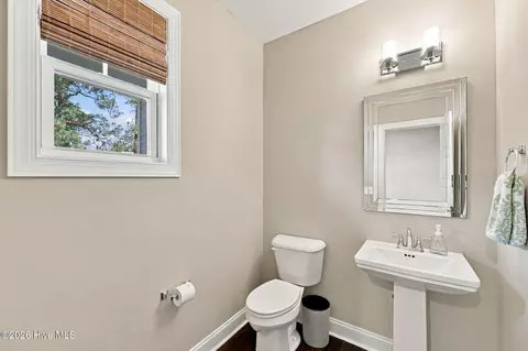 Bath - 28 Bedford Cir, Pinehurst, NC 28374 photo 1 of 5