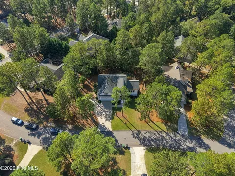 View/Area - 28 Bedford Cir, Pinehurst, NC 28374 photo 3 of 4