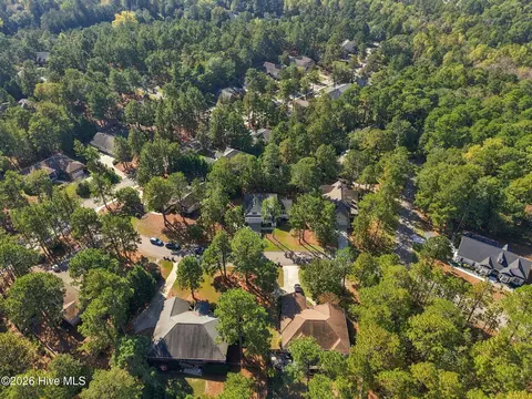View/Area - 28 Bedford Cir, Pinehurst, NC 28374 photo 2 of 4