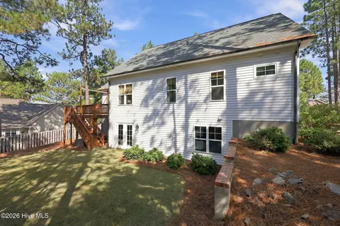 Exterior - 28 Bedford Cir, Pinehurst, NC 28374 photo 7 of 8