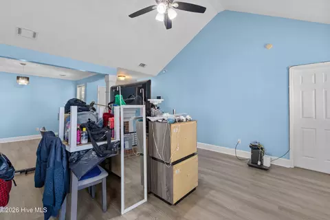 Entry Way - 1645 Goshen Rd, Augusta, GA 30906 photo 6 of 6