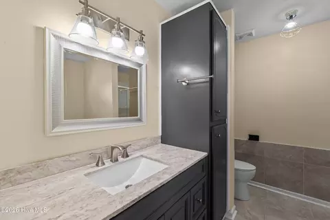 Bath - 1645 Goshen Rd, Augusta, GA 30906 photo 2 of 4