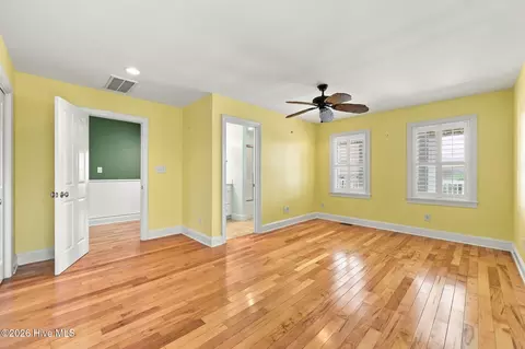 Bedroom - 101 Jackson Ave, Emerald Isle, NC 28594 photo 2 of 6