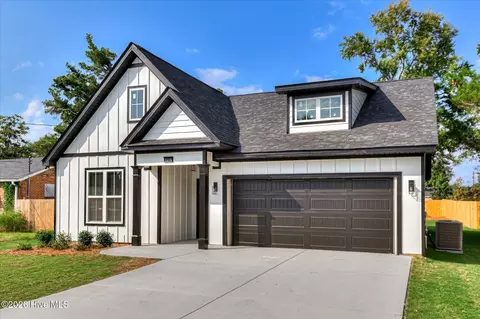 Exterior - 3215 Sycamore Dr, Augusta, GA 30909 photo 5 of 6