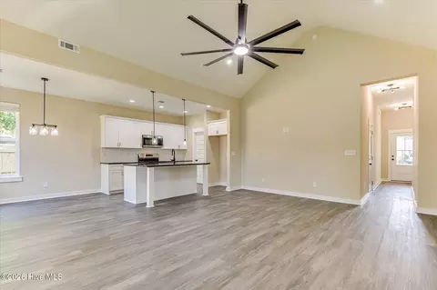 Entry Way - 3215 Sycamore Dr, Augusta, GA 30909 photo 5 of 7