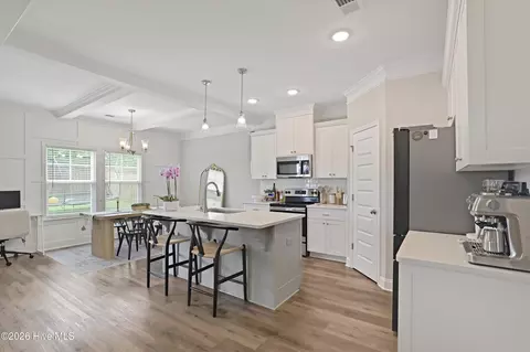 Kitchen - 165 Myrtle Grove Trl, Evans, GA 30809 photo 2 of 7