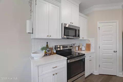 Kitchen - 165 Myrtle Grove Trl, Evans, GA 30809 photo 6 of 7