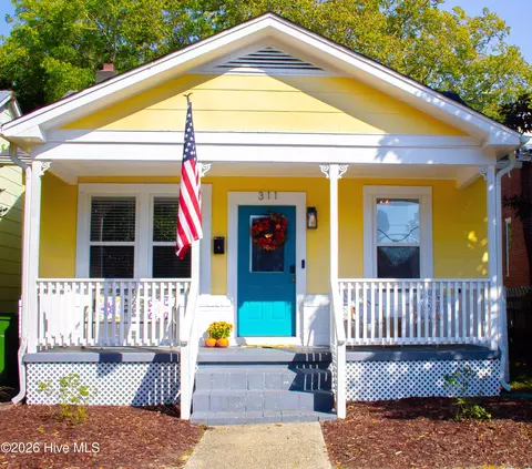 311 S 7th St, Wilmington, NC 28401