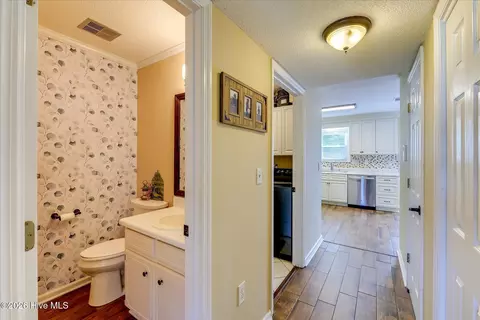 Entry Way - 537 Blue Ridge Xing, Evans, GA 30809 photo 2 of 4