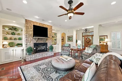 Living - 28 Middlebury Rd, Pinehurst, NC 28374 photo 3 of 4