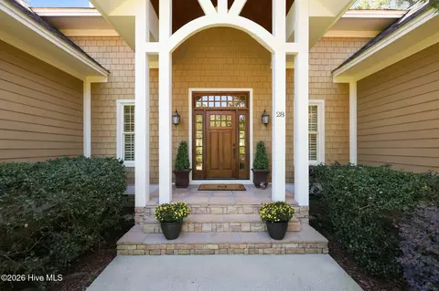 Exterior - 28 Middlebury Rd, Pinehurst, NC 28374 photo 1 of 7