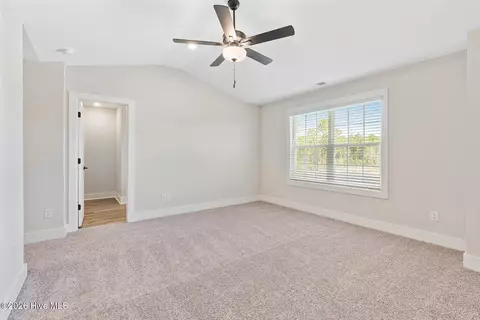 Bedroom - 146 Commons View Dr, Hampstead, NC 28443 photo 2 of 4