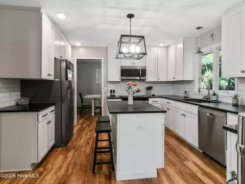 Kitchen - 254 Devonshire Ave W, West End, NC 27376 photo 4 of 4