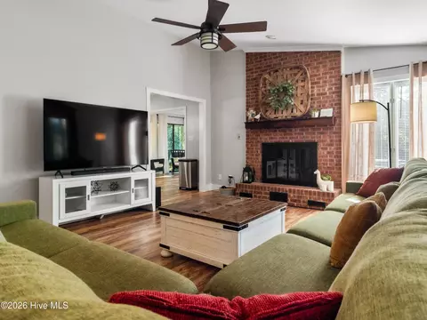 Living - 254 Devonshire Ave W, West End, NC 27376 photo 3 of 3