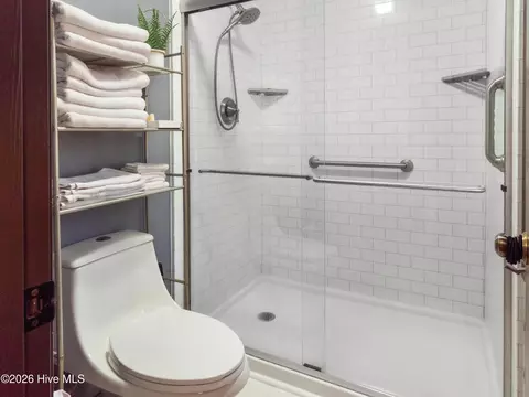 Bath - 254 Devonshire Ave W, West End, NC 27376 photo 3 of 3