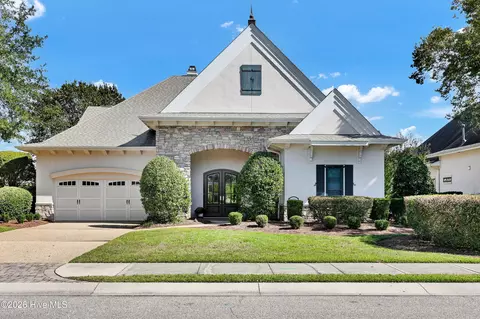 405 Moss Tree Dr, Wilmington, NC 28405