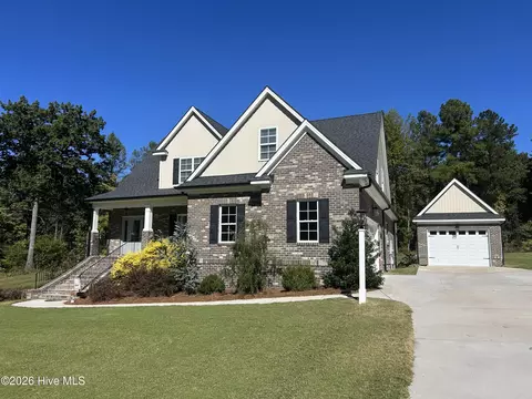 1570 Blue Heron Dr, Nashville, NC 27856