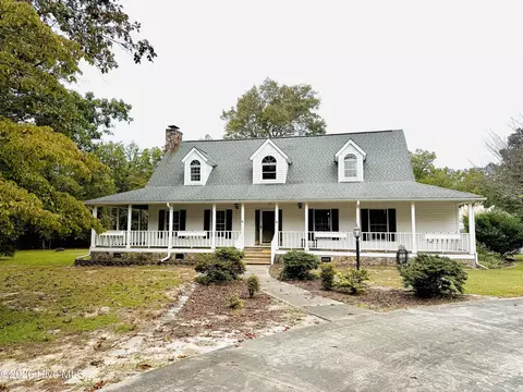 10941 Howell Cir, Laurinburg, NC 28352