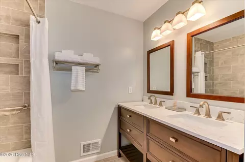 Bath - 3411 Kerry Pl, Augusta, GA 30909 photo 4 of 4