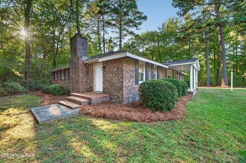 Exterior - 3642 Nc-102, Ayden, NC 28513 photo 8 of 17