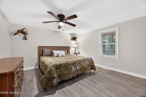 Bedroom - 3642 Nc-102, Ayden, NC 28513 photo 1 of 4