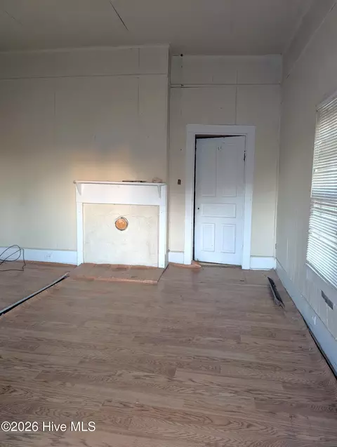 106 Ash St E, Wilson, NC 27893 photo 9