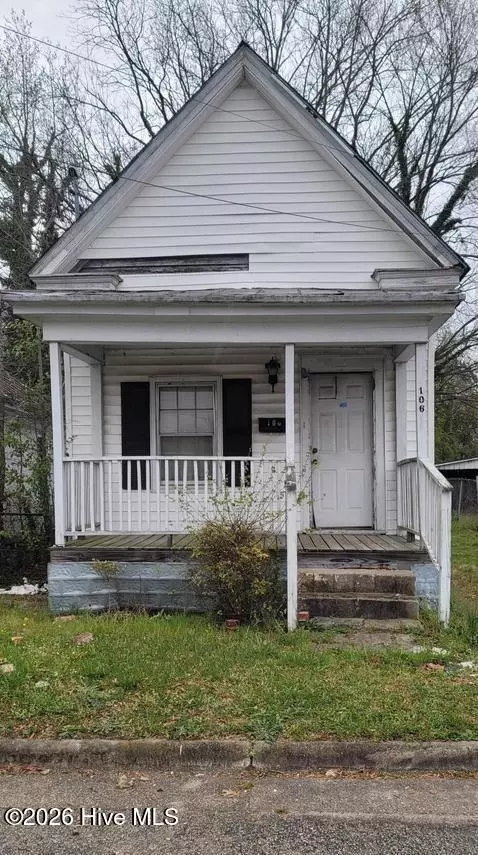 106 Ash St E, Wilson, NC 27893