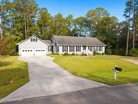 4656 Mintz St, Shallotte, NC 28470