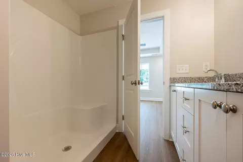 Bath - 4539 Fiske Loop, Evans, GA 30809 photo 1 of 3