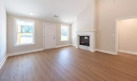 Living - 4539 Fiske Loop, Evans, GA 30809 photo 2 of 2