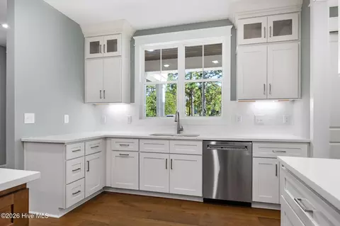 Kitchen - 26 Kilbride Dr, Pinehurst, NC 28374 photo 1 of 2