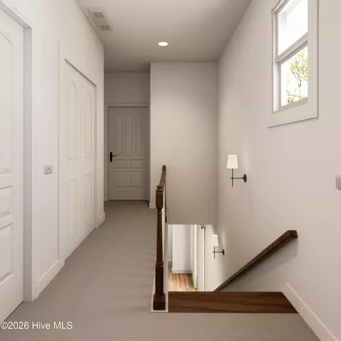 Entry Way - 925 Wrightsboro Rd, Augusta, GA 30901 photo 2 of 2