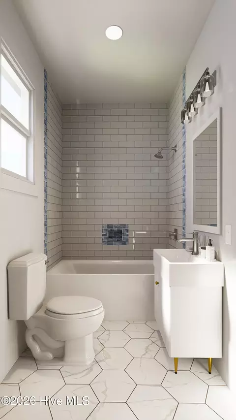 Bath - 925 Wrightsboro Rd, Augusta, GA 30901 photo 1 of 3