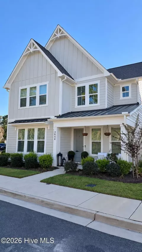 3844 Mason Port Dr #105, Wilmington, NC 28409