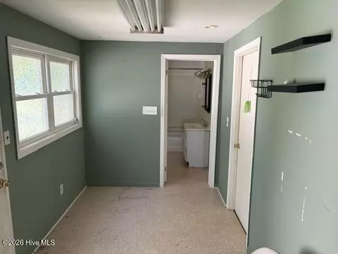 Entry Way - 5819 Us-264, Washington, NC 27889 photo 2 of 2