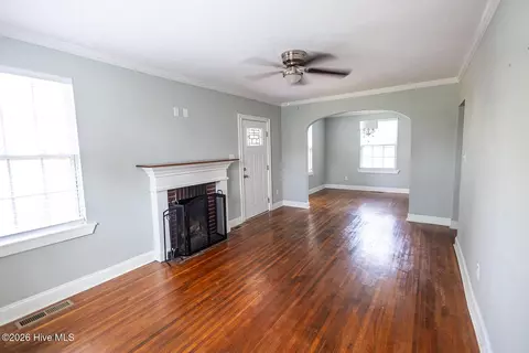 Living - 1720 Oak Dr, Augusta, GA 30904 photo 1 of 2