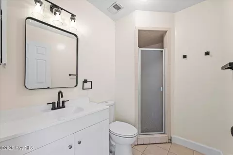 Bath - 307 Telfair St, Augusta, GA 30901 photo 2 of 4