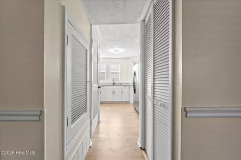 Entry Way - 307 Telfair St, Augusta, GA 30901 photo 3 of 4