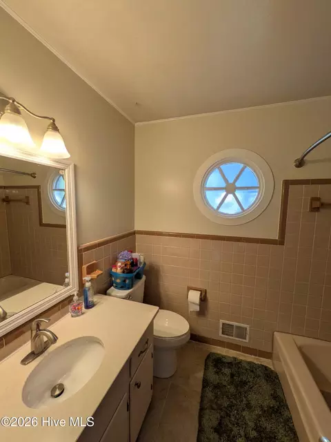 Bath - 3521 Rushing Rd, Augusta, GA 30906 photo 1 of 5