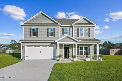 105 Weeping Willow Dr, La Grange, NC 28551