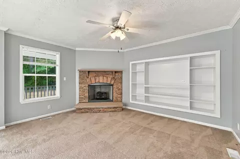 Living - 101 Modoc Trl, Edenton, NC 27932 photo 1 of 8