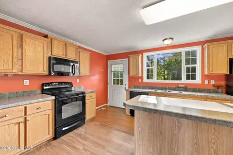 Kitchen - 101 Modoc Trl, Edenton, NC 27932 photo 3 of 4
