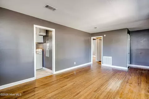 Living - 2032 Dunham Cir, Augusta, GA 30906 photo 4 of 4