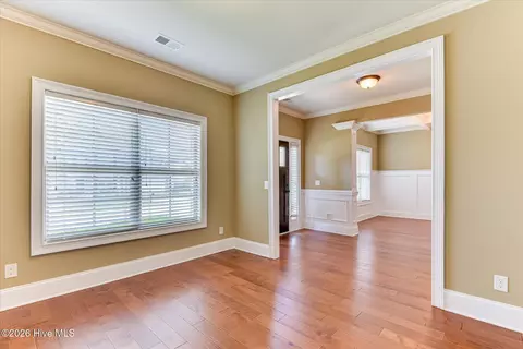 Living - 360 Bella Rose Dr, Evans, GA 30809 photo 10 of 10